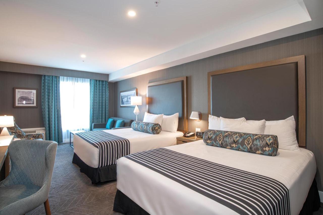 Sandman Signature Ottawa Airport Hotel Esterno foto
